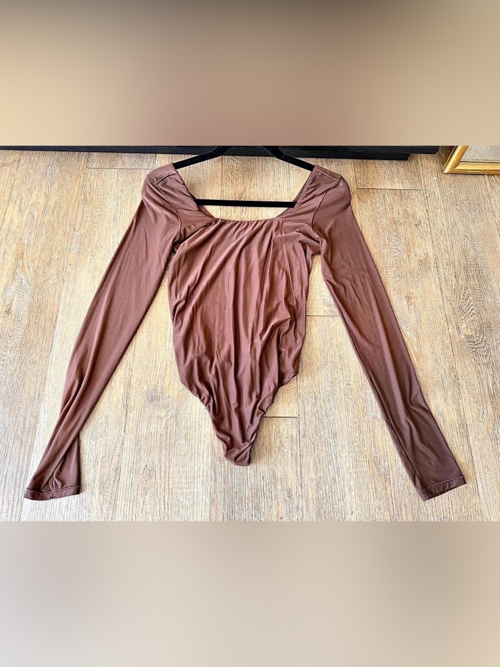 Smooothez Long Sleeve Bodysuit in Brown Size Large